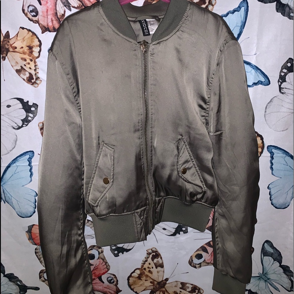 bomber jacket🧿🧚🏼‍♀️🍄